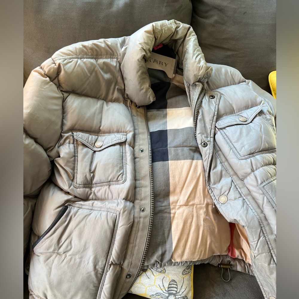 Mens classic short goose bomber jacket by Burberry size medium gently worn